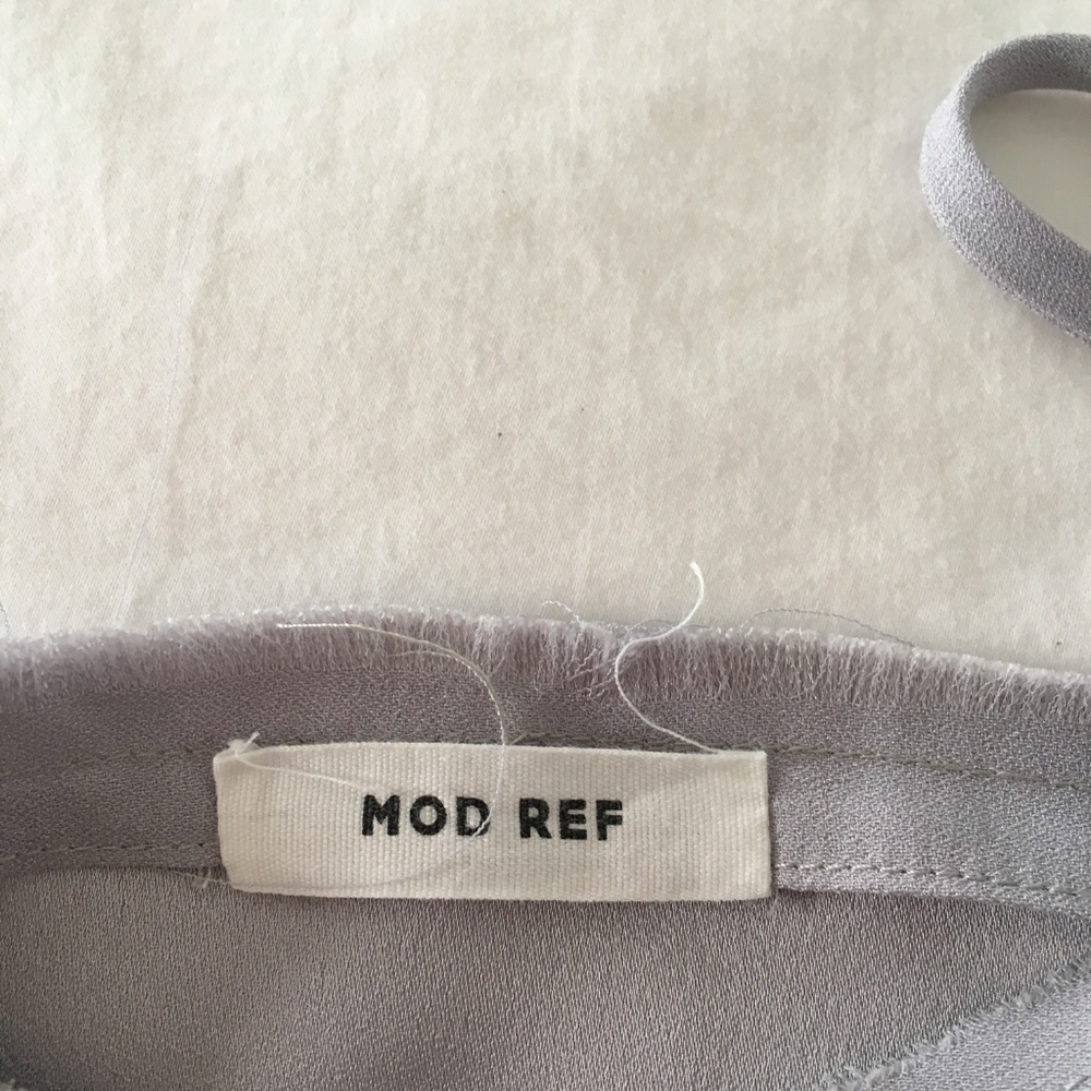 Mod Ref Grey Distressed Tank - Picture 3 of 4